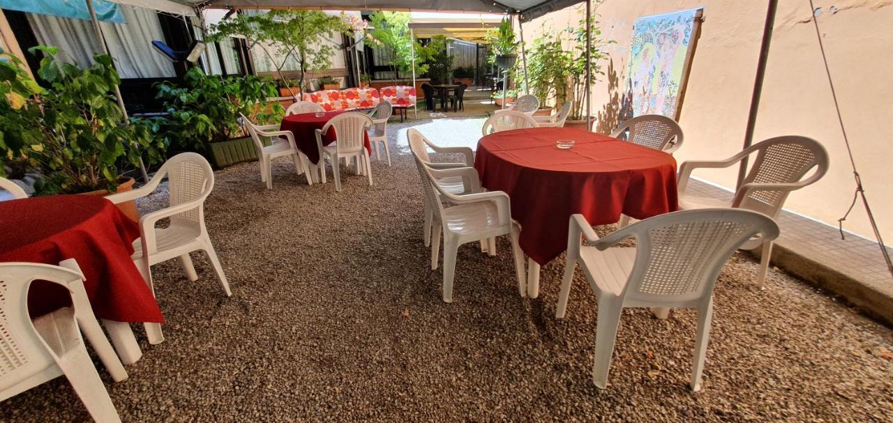Hotel Giovanna モンテカティーニ・テルメ エクステリア 写真