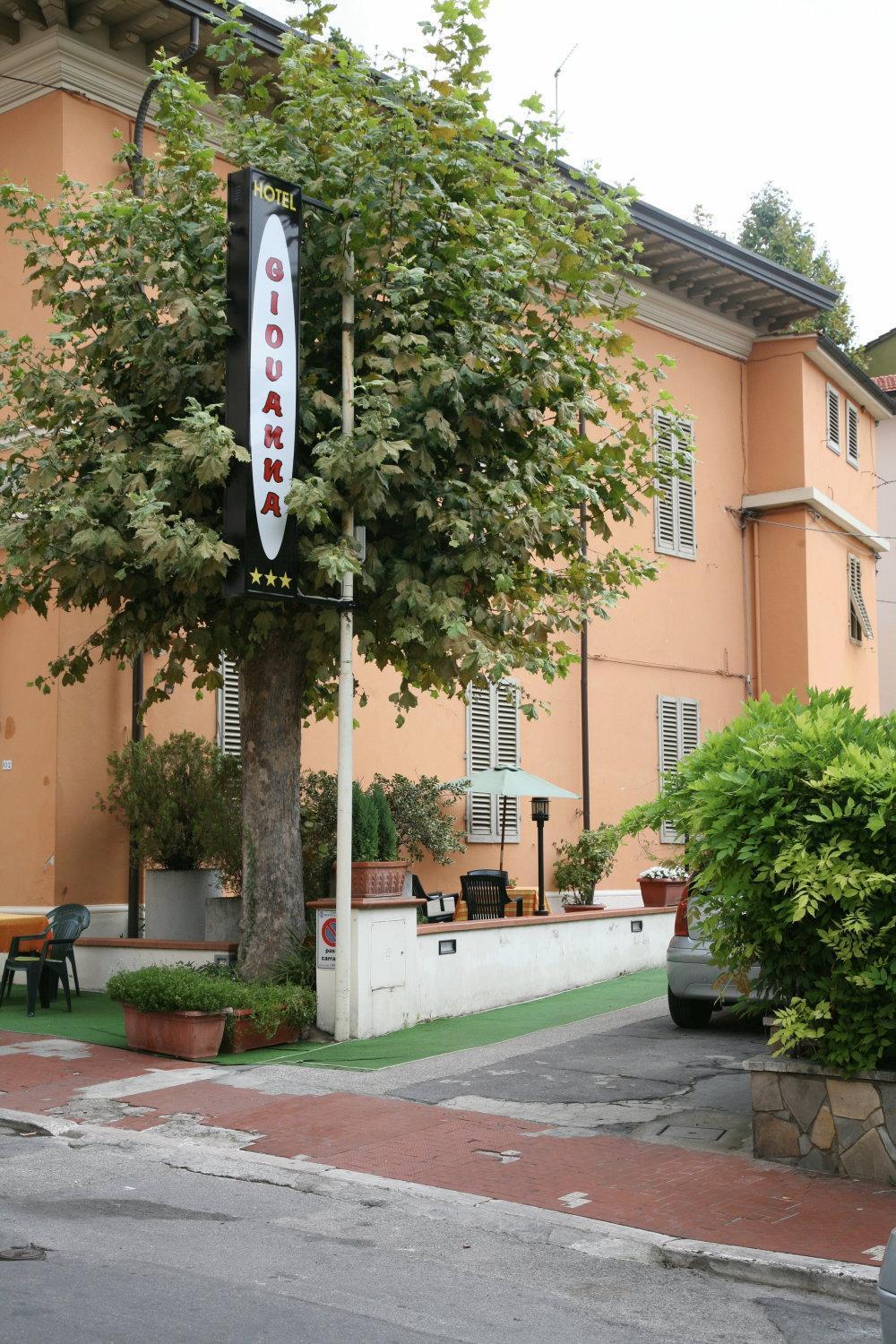 Hotel Giovanna モンテカティーニ・テルメ エクステリア 写真